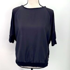 UEC Guess black short sleeve top size small
